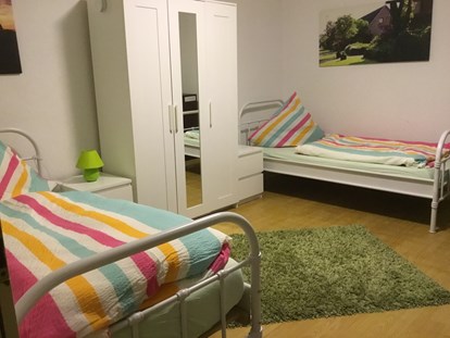 Monteurwohnung - Zimmertyp: Mehrbettzimmer - Lüneburger Heide - Zweibettzimmer  -  Pension am Pilgerweg 