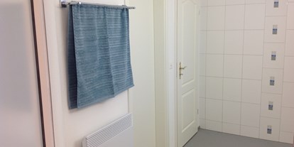 Monteurwohnung - Zimmertyp: Einzelzimmer - Merlischachen - Badezimmer - Villa Musica