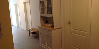 Monteurwohnung - Küche: eigene Küche - PLZ 6010 (Schweiz) - Gang der Monteurunterkunft für 3 Personen in Kriens - Villa Musica