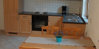 Monteurwohnung - WLAN - Aßling - Wohnküche - Monteurwohnung Riedl