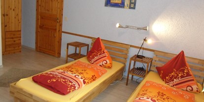 Monteurwohnung - Zimmertyp: Mehrbettzimmer - PLZ 66701 (Deutschland) - Option a: 2 Betten im Schlafzimmer - Wohnung Idefix 1 SZ: 2 Einzelbetten