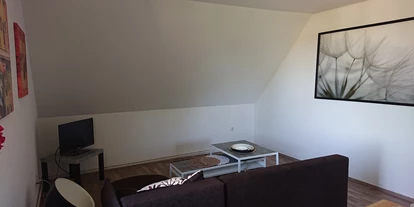 Monteurwohnung - Einzelbetten - Groß Schwiesow - Wohnbereich - voll möblierte Wohnung für bis zu 6 Personen im Herzen von Schwaan