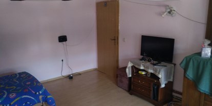 Monteurwohnung - Zimmertyp: Doppelzimmer - Hessisch Lichtenau - Schlafzimmer - Monteurzimmer Bergheim