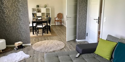 Monteurwohnung - Zimmertyp: Doppelzimmer - Lüssow (Landkreis Rostock) - Wohn- und Esszimmer - Ferienwohnung Mecklenburg