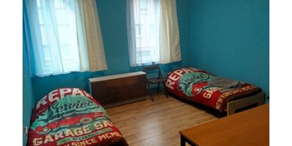 Monteurwohnung - Zimmertyp: Doppelzimmer - Weil im Schönbuch - neu renovierte Monteur und Gästezimmer - Zweibettzimmer Monteure
