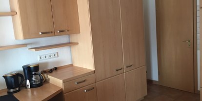 Monteurwohnung - Badezimmer: eigenes Bad - Nürtingen - GEPRÜFTE Monteurewohnung für 6 Per. in Stuttgart-Obertürkheim