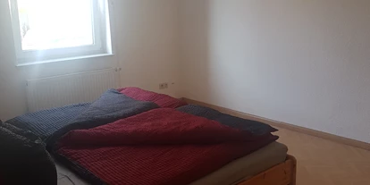 Monteurwohnung - Zimmertyp: Doppelzimmer - Freiamt - Erstes Schlafzimmer - Fewo am Hang 