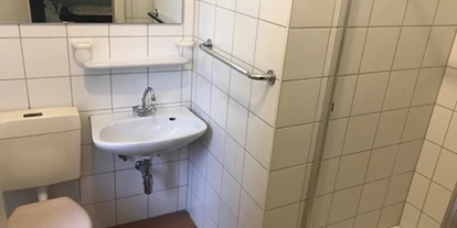 Monteurwohnung - Badezimmer: eigenes Bad - Fürth (Bergstraße) - Bad - Monteurhotel Schwanen
