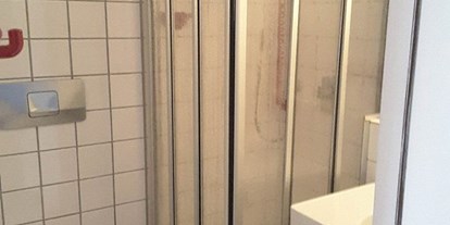 Monteurwohnung - Badezimmer: eigenes Bad - PLZ 69518 (Deutschland) - Monteurhotel Schwanen