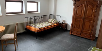 Monteurwohnung - Bettwäsche: Bettwäsche inklusive - Bruchsal - Zimmer in WG für Pendler, Wochenendheimfahrer/Monteure Handwerke