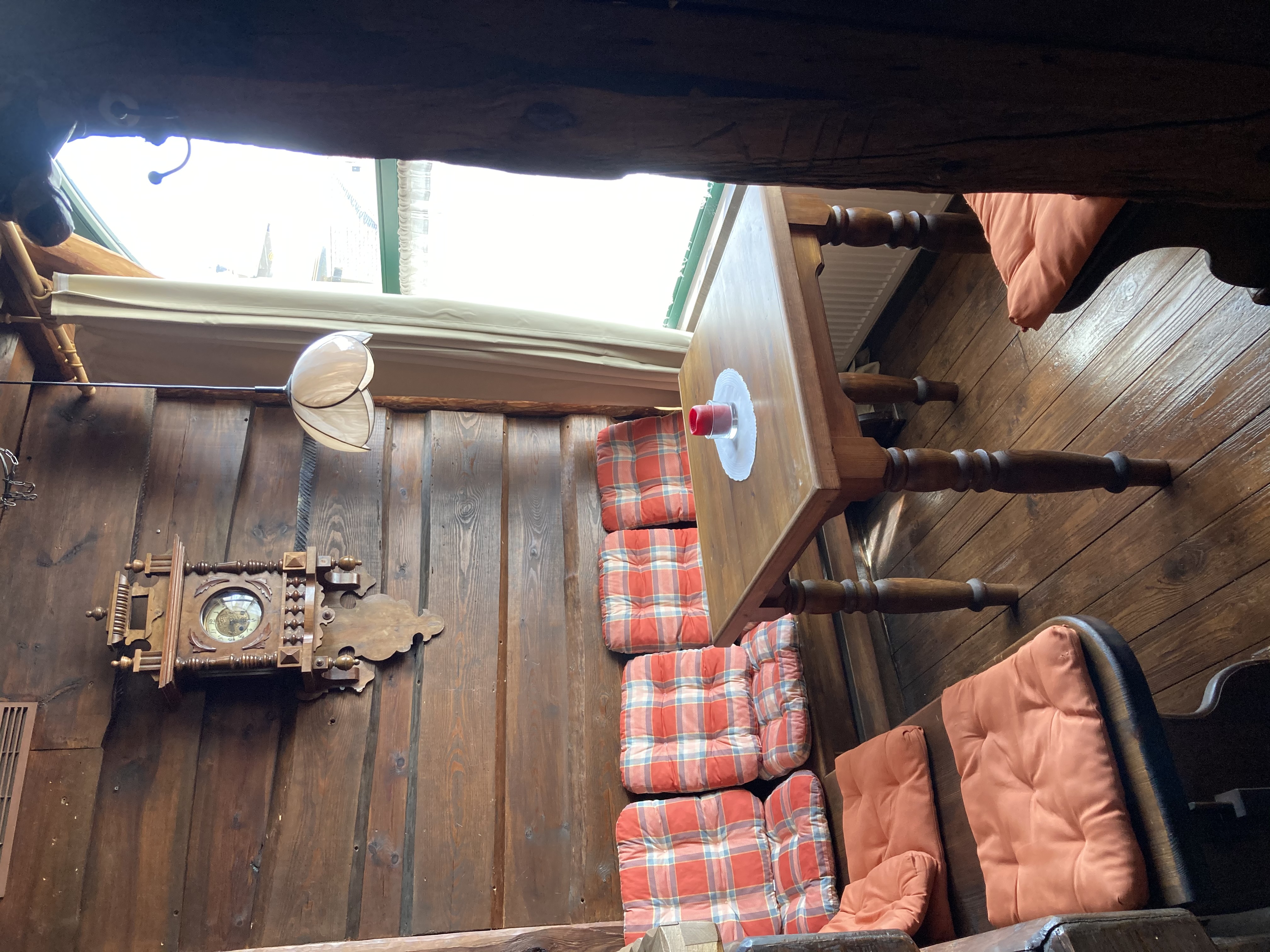 Monteurzimmer: Stammtischecke - Casa Rustica