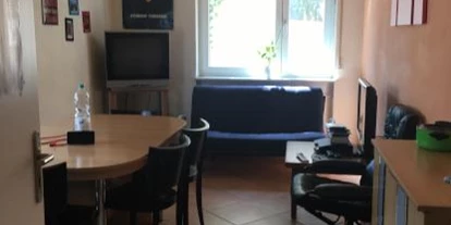 Monteurwohnung - Klein-Winternheim - Wohn-/Essbereich - WG Zimmer im WG Haus nahe Mainz