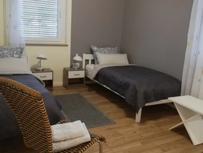 Monteurwohnung - TV - Deutschland - Doppelzimmer im Monteurzimmer Spessart-T-Raum in Triefenstein. - Spessart-T-Raum - Monteurzimmer