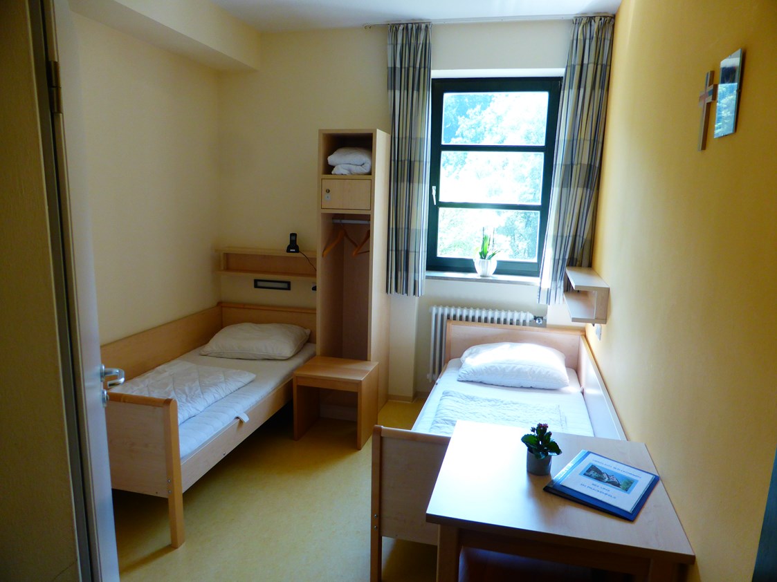 Monteurzimmer: Zweibettzimmer - Campus Prackenfels