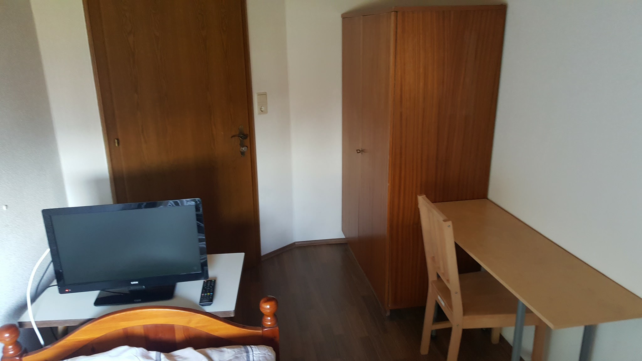 Monteurzimmer: Kleiderschrank - Haus Bofel 5