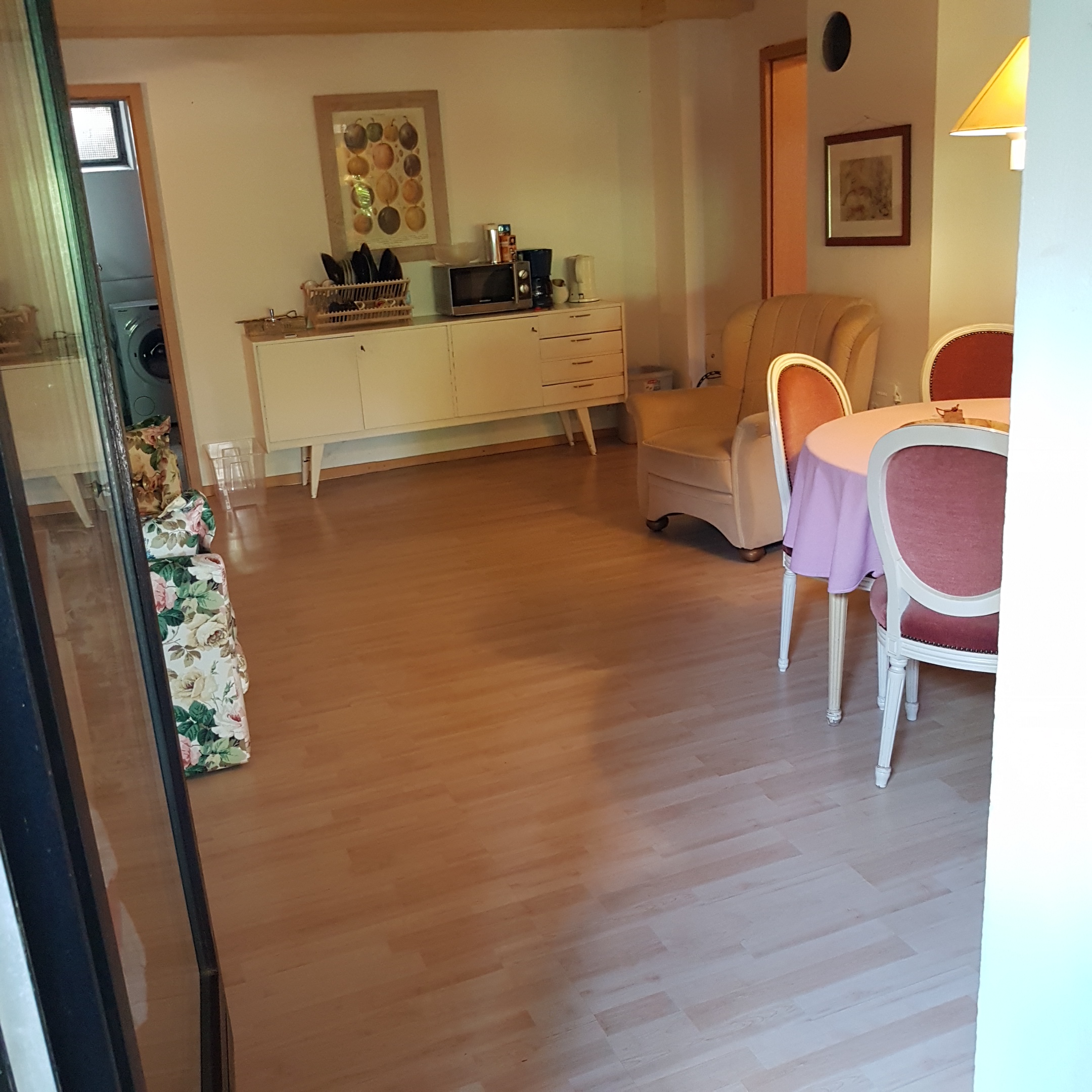 Monteurzimmer: Frühstück/Aufenthaltsraum - Mein Franken Haus