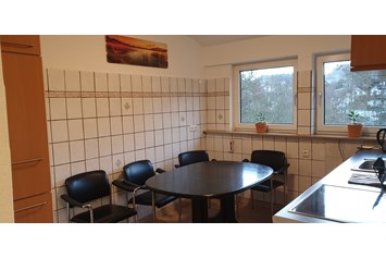 Monteurzimmer: Vollausgastattete Küche - FeWo "Taunusgast"