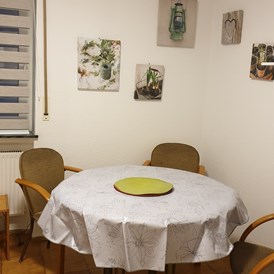 Monteurzimmer: Küchenzeile - FeWo "Taunusgast"