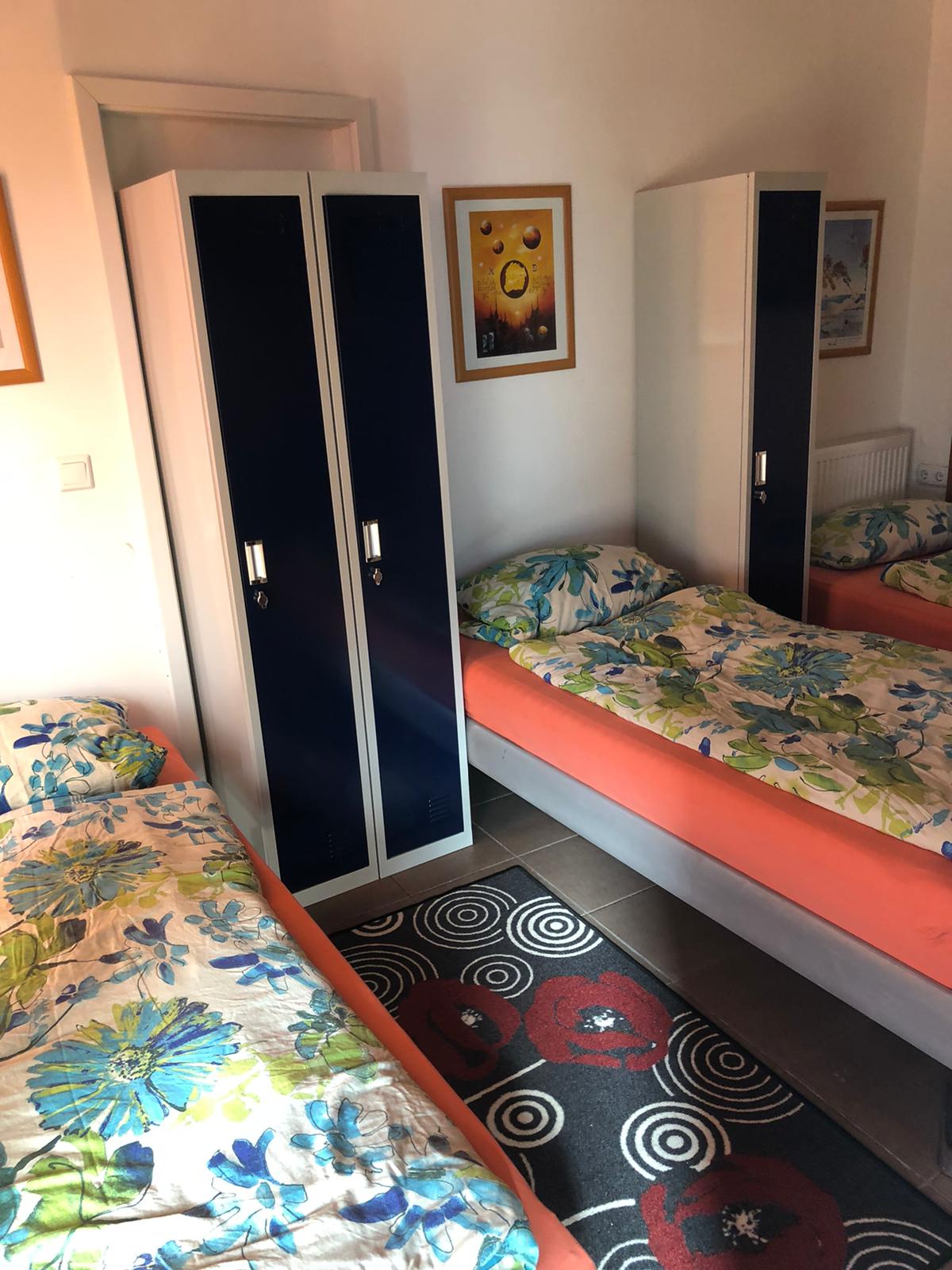 Monteurwohnung - Zimmertyp: Mehrbettzimmer - Hessen - Dreibettzimmer - Monteur Ferienhaus 