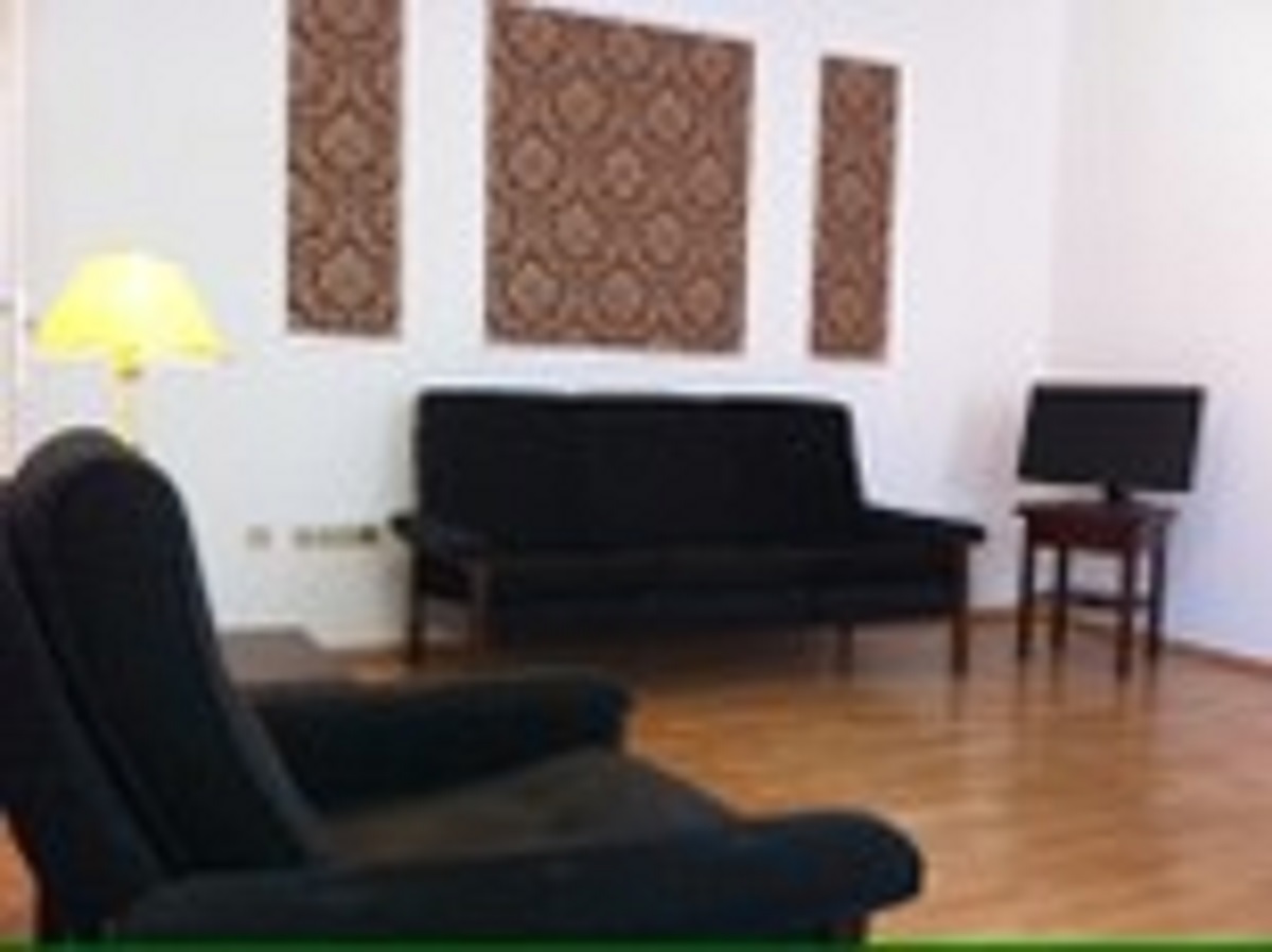 Monteurwohnung - Kühlschrank - Sachsen-Anhalt - Wohnzimmer - Ferien- und Monteurwohnung bei Fam. Thomas