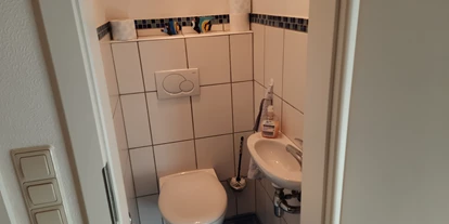 Monteurwohnung - Bühlertal - Große Wohnung:
Separates WC - Haus am Schroffen