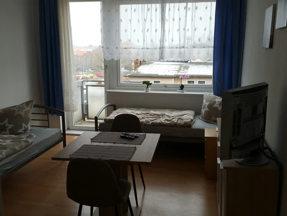 Monteurzimmer: Wohnen-Schlafen - Apartment 53 in der  7. Etage