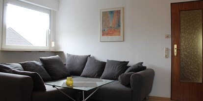Monteurwohnung - Zimmertyp: Einzelzimmer - Köln - Teilansicht Wohnzimmer - Monteurwohnung Nähe Köln Leverkusen Berg.-Gladbach Burscheid