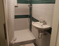 Monteurzimmer: neu sanierte Badezimmer  - Gasthaus zum Adler