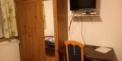 Monteurwohnung - PLZ 76137 (Deutschland) - möblierte Zimmer mit TV und W-Lan - Gut gelegene Monteurunterkunft direkt an der A65 zwischen Karlsruhe und Landau