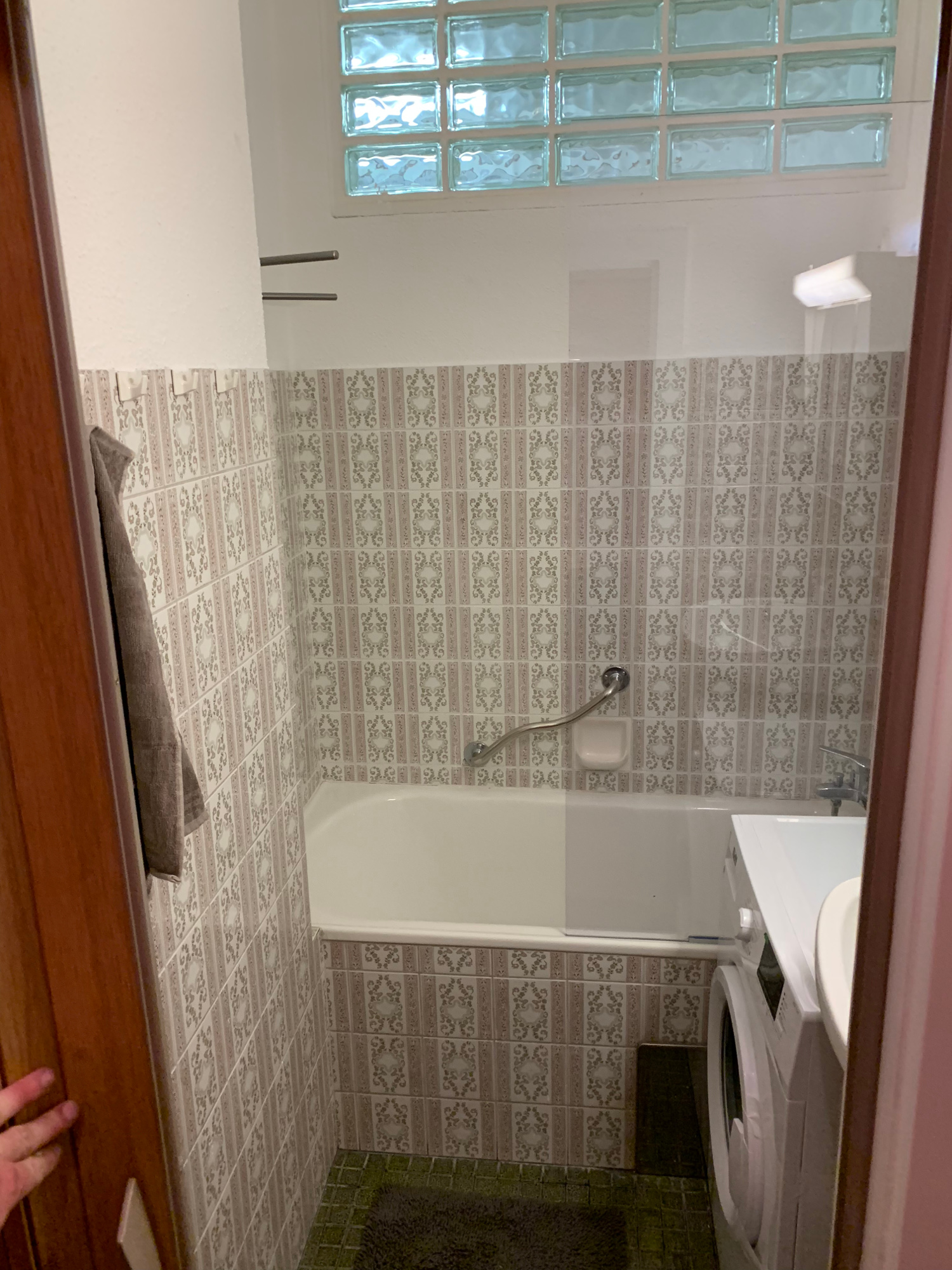 Monteurwohnung - Zimmertyp: Einzelzimmer - Linz (Oberösterreich) - Badezimmer - SchoenwohnenLinz