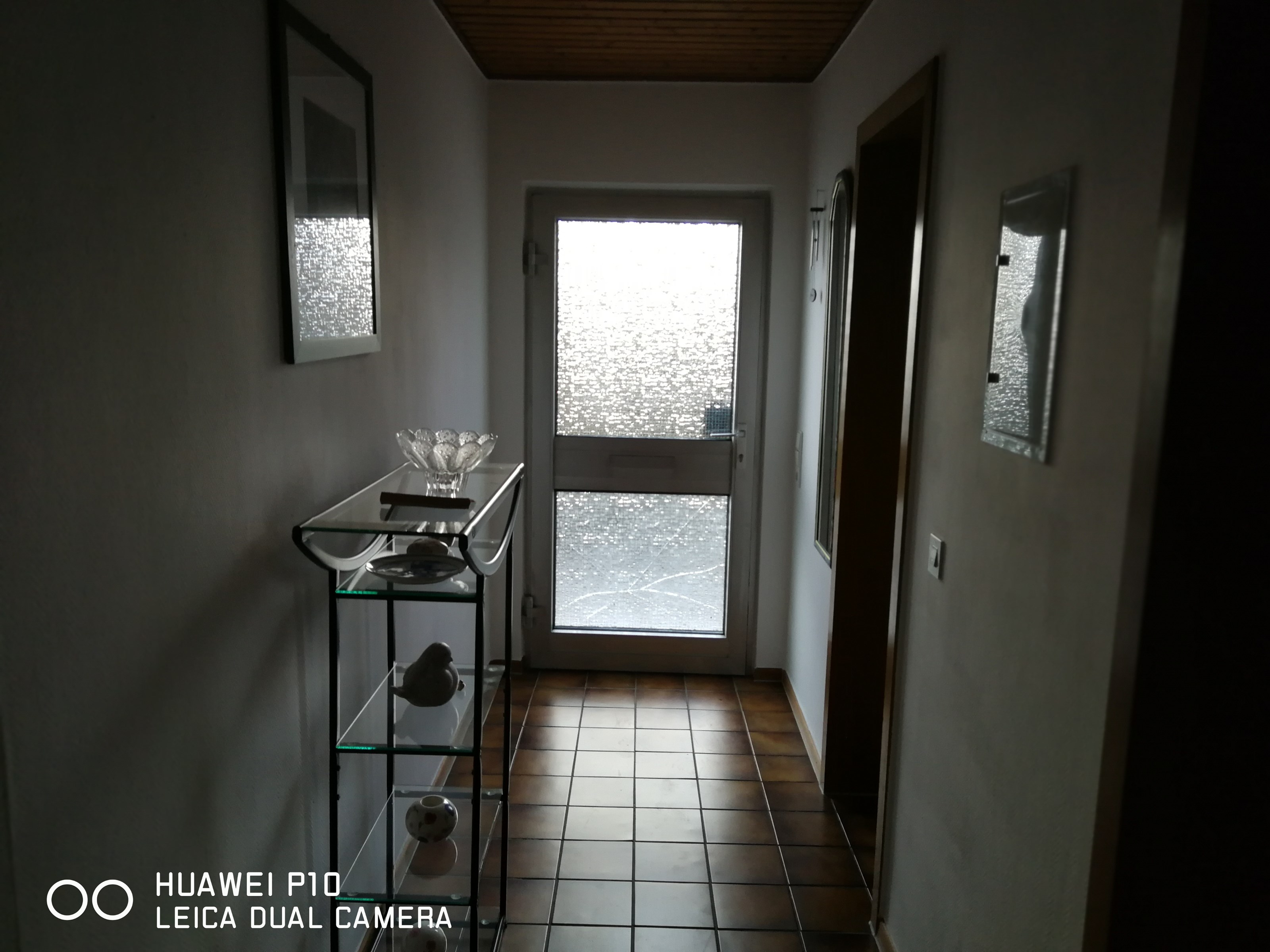 Monteurwohnung - Zimmertyp: Mehrbettzimmer - Hessen - Flur mit Eingang - Dietmar Stern