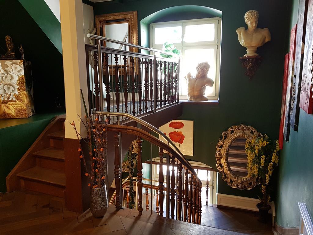 Monteurzimmer: Crossbox Backpacker