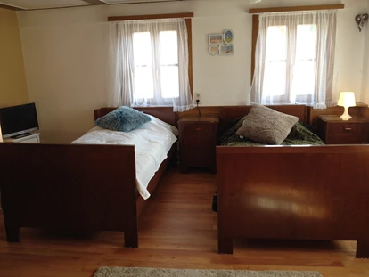 Monteurwohnung - Rottenburg am Neckar - Doppelzimmer, Zustellbett möglich! - Albtrauf
