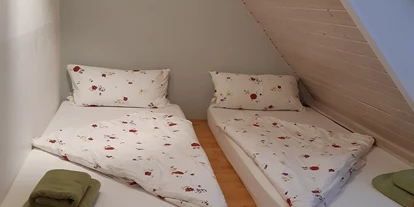 Monteurwohnung - Balkon - Deutschland - 2 Einzelbetten kleines Schlafzimmer in Wohnung 2 - Aktiv-Ferien-Dresden