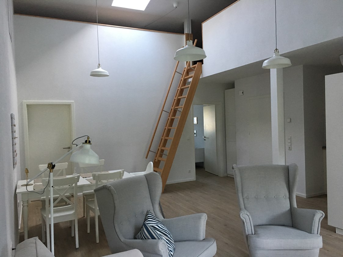 Monteurzimmer: Wohn- und Essbereich - Juhlsgaard - FeWo Speeldeel