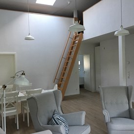 Monteurzimmer: Wohn- und Essbereich - Juhlsgaard - FeWo Speeldeel