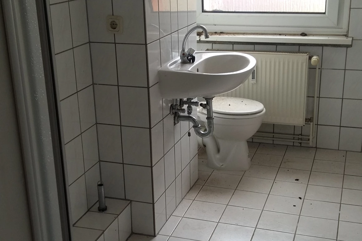 Monteurzimmer: ab 4,80 Euro p. P 1-4 Zi. Wohnung Nah Berlin-Spandau bei Rathenow/Semelin Fechesar Golfplatz