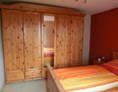 Monteurzimmer: Doppelzimmer mit Kleiderschrank - Haflingerhof Baumgarten