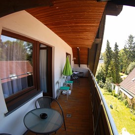 Monteurzimmer: Balkon - Gästehaus am Park