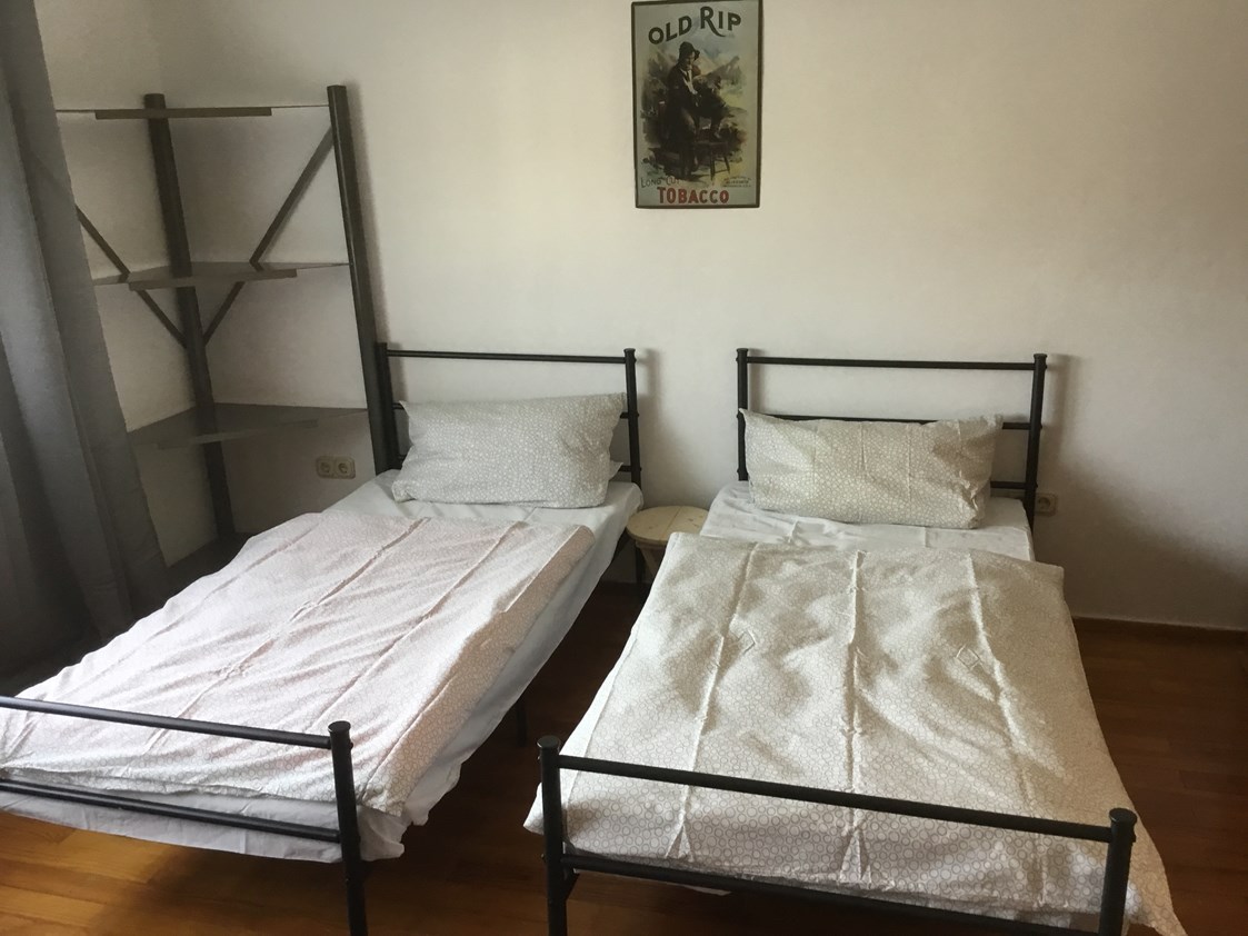 Monteurzimmer: Schlafzimmer Nr2 - Ferienwohnung Bayrisch Nizza 100qm