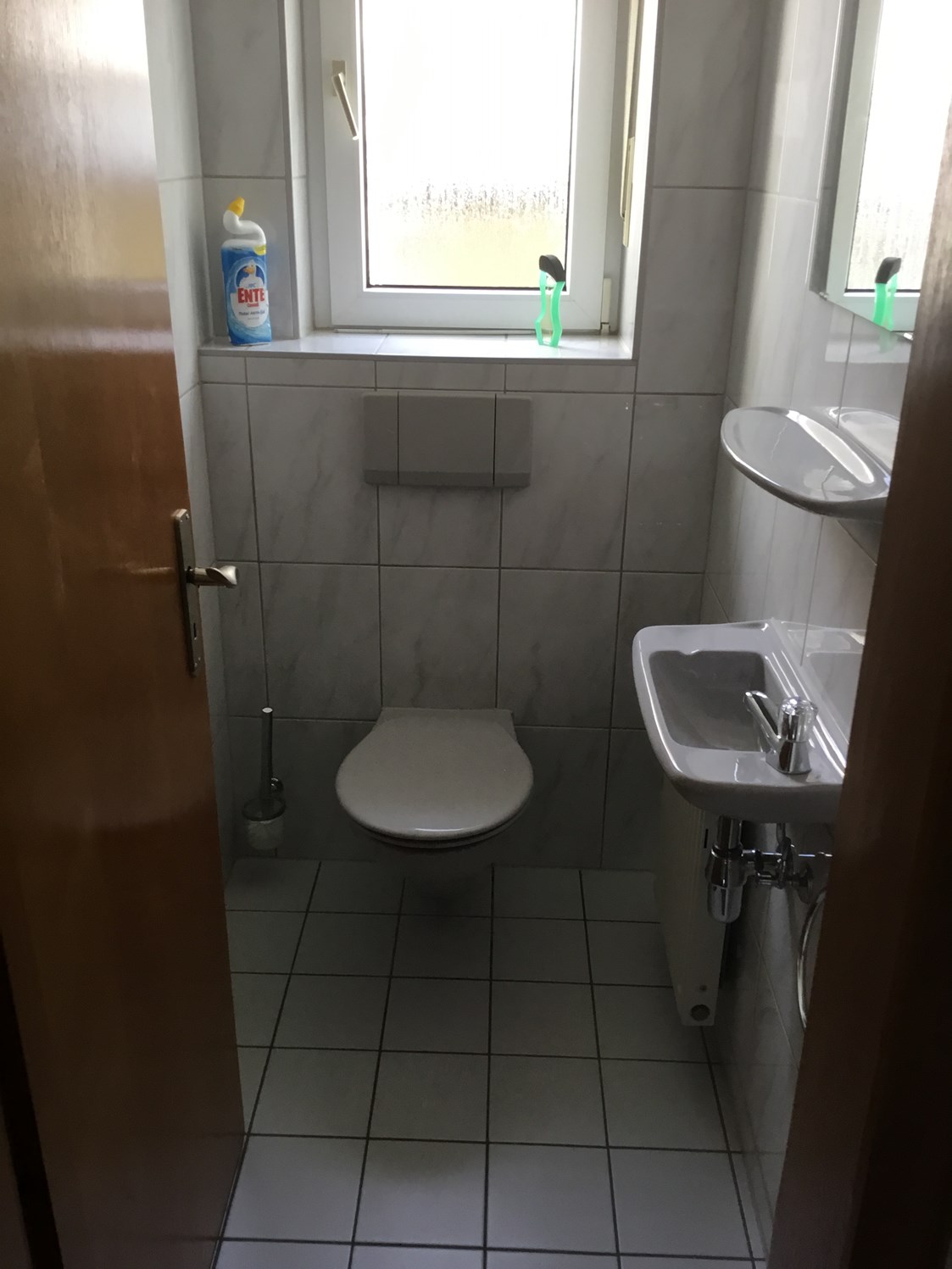 Monteurzimmer: Toilette separat - Ferienwohnung Bayrisch Nizza 100qm