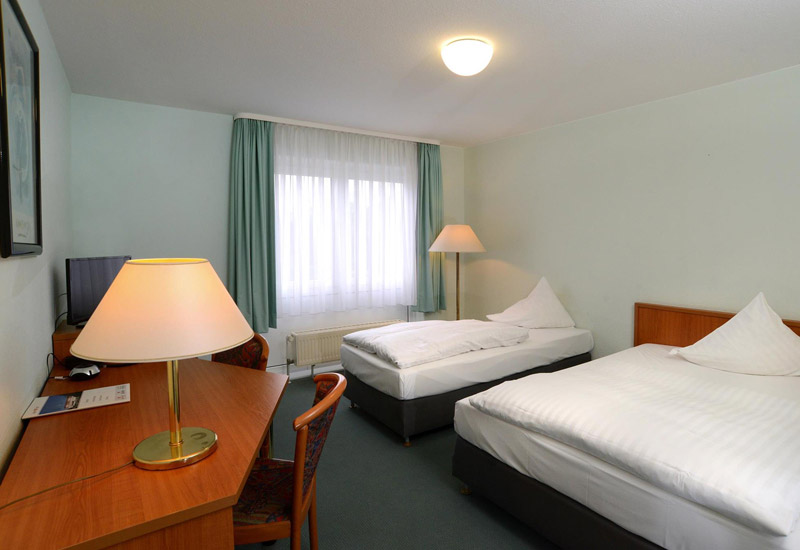 Monteurwohnung - Peine - Doppelzimmer für Monteure in Sehnde - Einzel-/Doppel-/Mehrbettzimmer