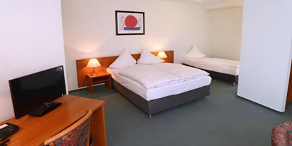 Monteurwohnung - PLZ 30177 (Deutschland) - Monteurzimmer mit TV für 3 Personen - Einzel-/Doppel-/Mehrbettzimmer