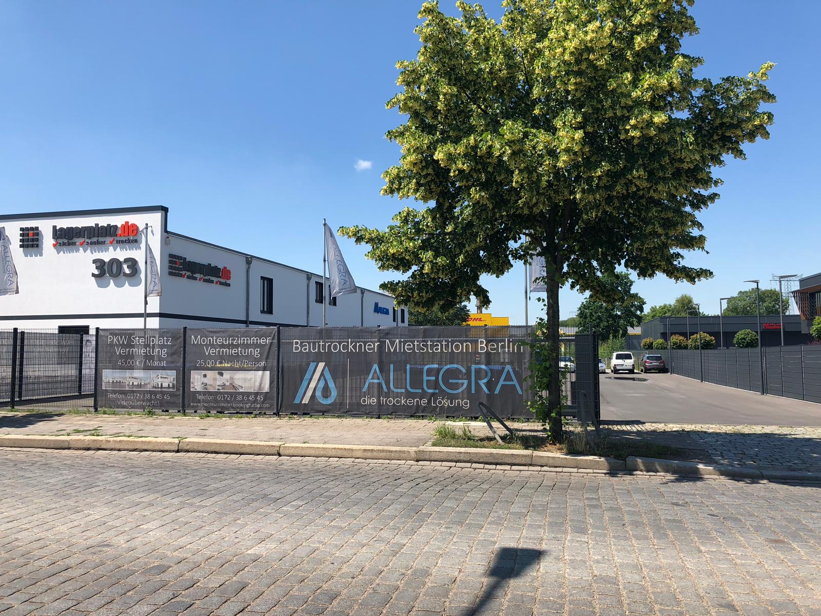 Monteurzimmer: Herzlich Willkommen auf unserem Gelände - Monteurzimmer Berlin Pankow - Nur 10 min. von der A10 - 3 Zimmer/ 7 Betten