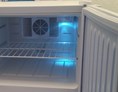Monteurzimmer: Kühlschrank - MESSE-, FERIEN- UND MONTEURWOHNUNG IN EPPSTEIN