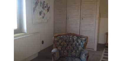 Monteurwohnung - PLZ 30657 (Deutschland) - Monteurunterkunft in Garbsen mit Einzelzimmer und Kleiderschrank. - 1 Zimmer mit eigenem Bad 20 qm hell