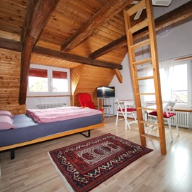 Monteurzimmer: Schlafzimmer - rustikales Zimmer