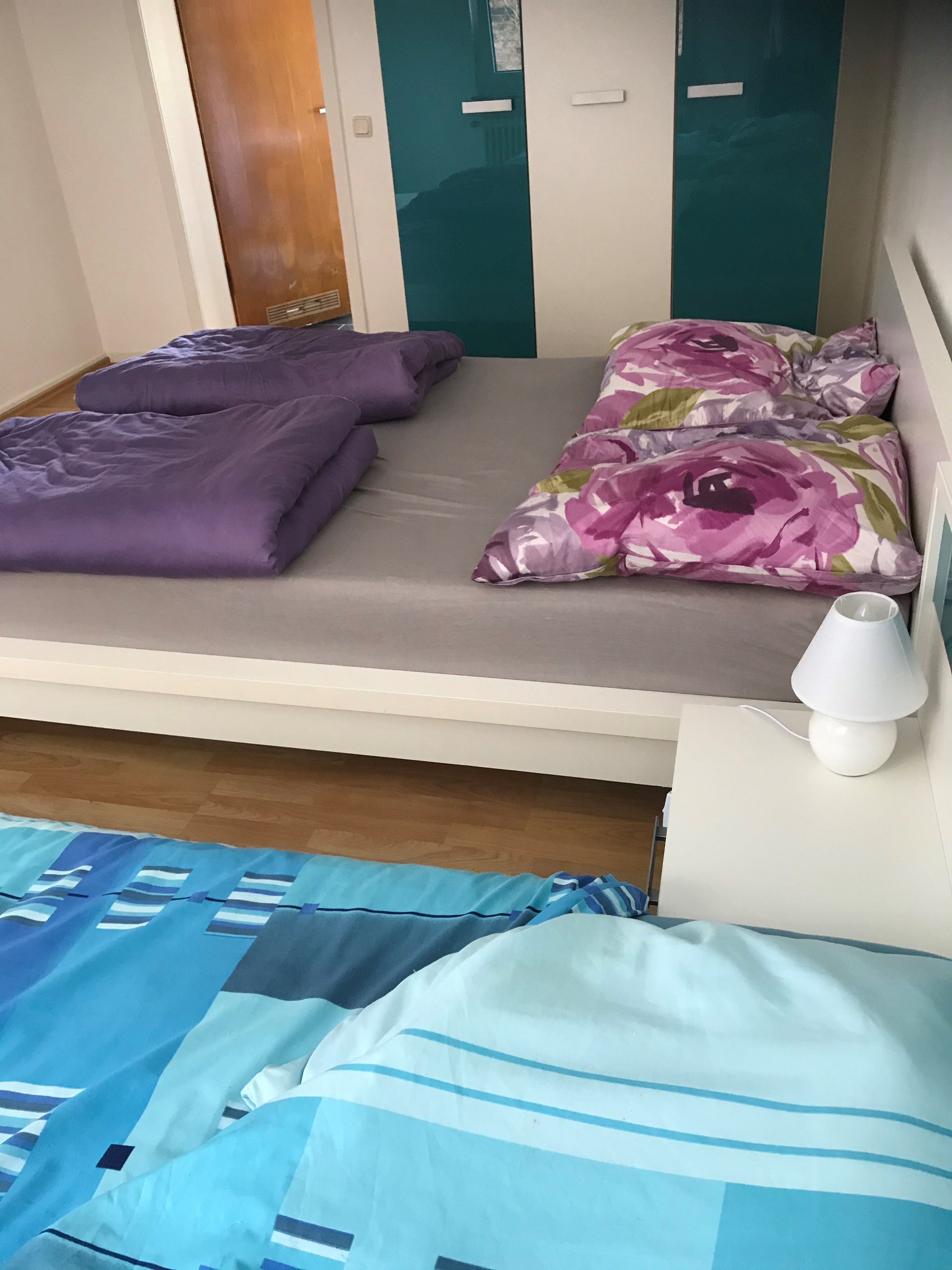 Monteurwohnung - Zimmertyp: Doppelzimmer - Alsdorf (Städteregion Aachen) - Schlafzimmer - Ruhige Wohnung mit separatem Eingang 