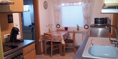 Monteurwohnung - Kaffeemaschine - Schleswig-Holstein - Vollständig ausgestattete Küche - "Haus am Mühlenweg"