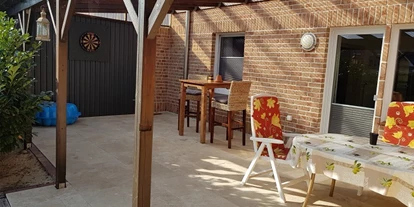 Monteurwohnung - Hund erlaubt - Schleswig-Holstein - Terrasse - "Haus Steffi"